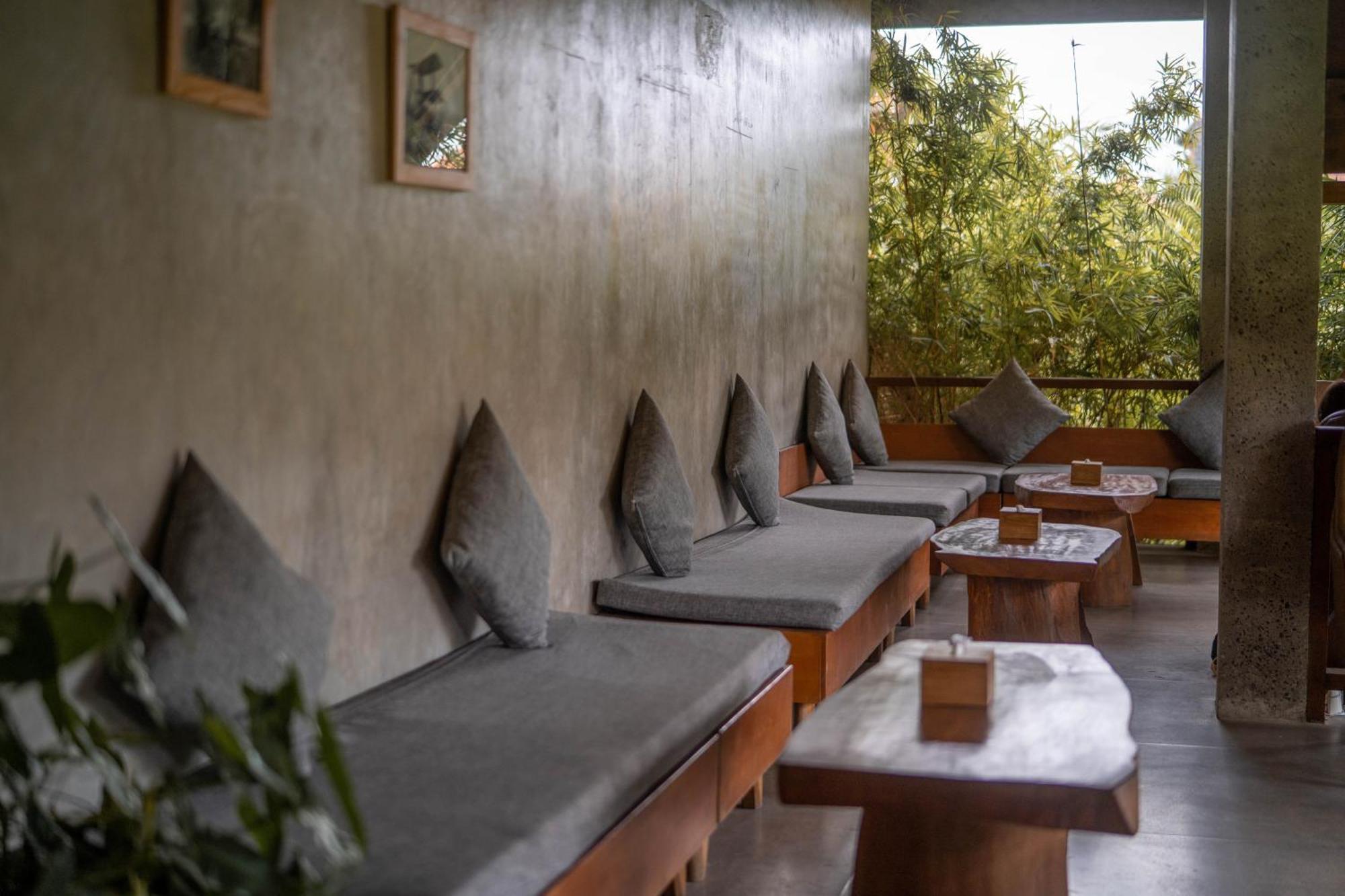 The Sender Pool Suites Ubud  Bagian luar foto